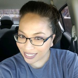 Meet your Posher, Krystal